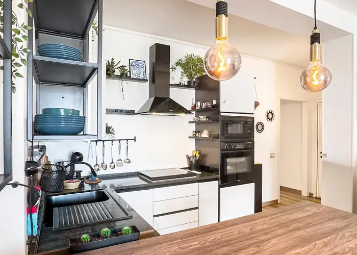 The Cozy - Turro M1 Apartment *